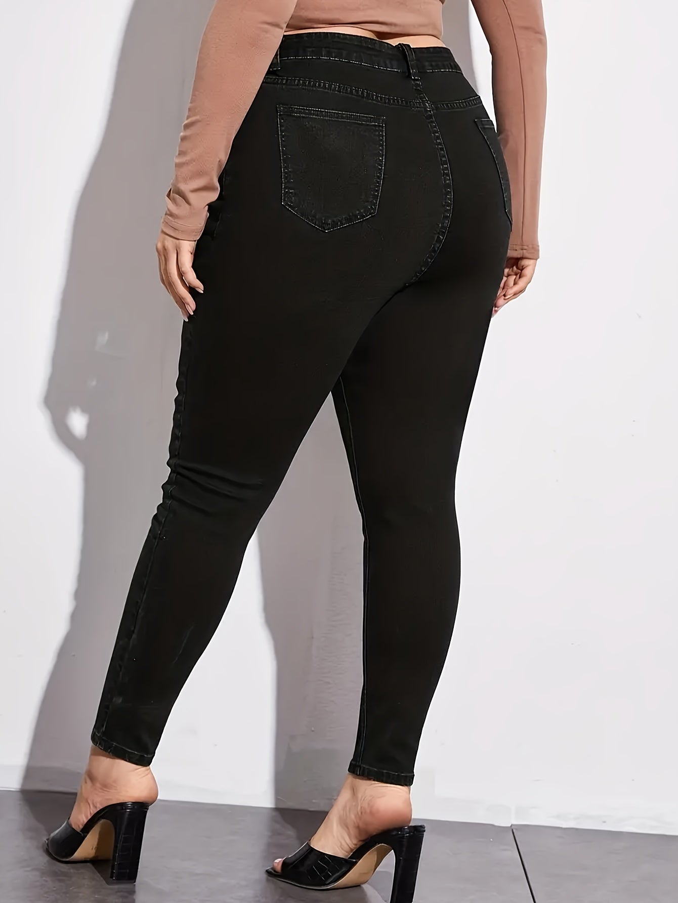 Plus Size Women’s Denim Skinny Jeans High Rise Solid Button Fly