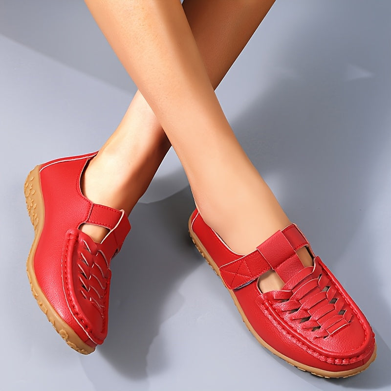 Women's Faux Leather Sandals - Retro Flat Shoes with Non-Slip Straps