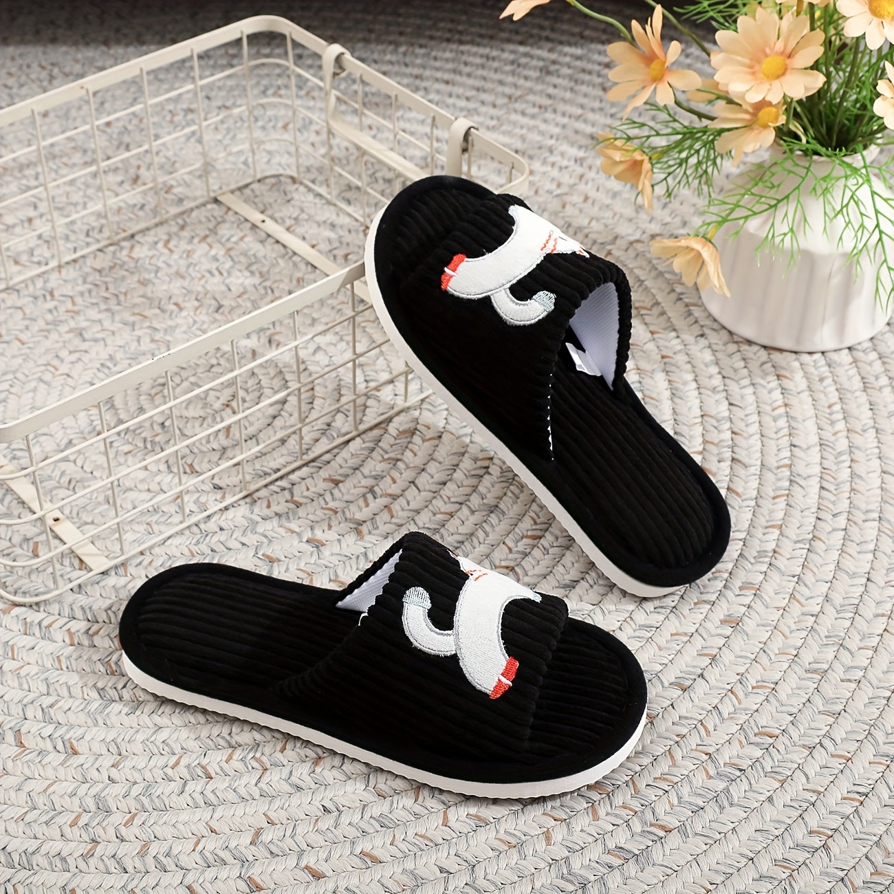 Ayollar uchun ichki chanoq poyabzal yumshoq mato qalin tag barcha mavsumlar uchun qulay