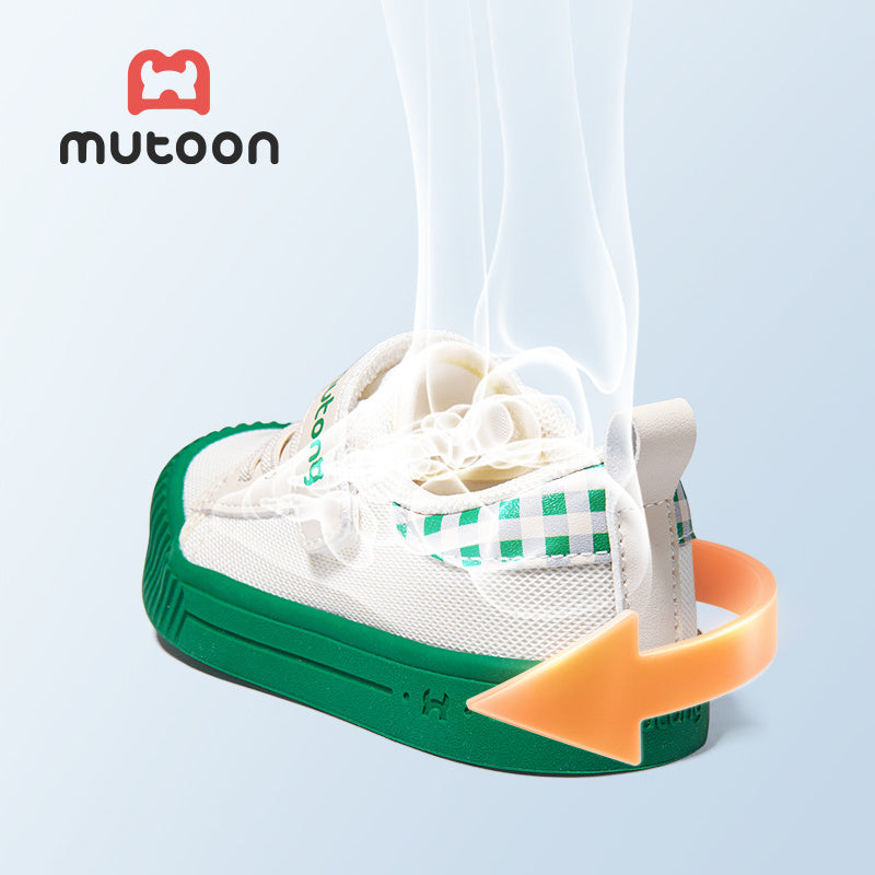 Children's Canvas Shoes for Boys and Girls with Non-Slip Sole and Protective Toe