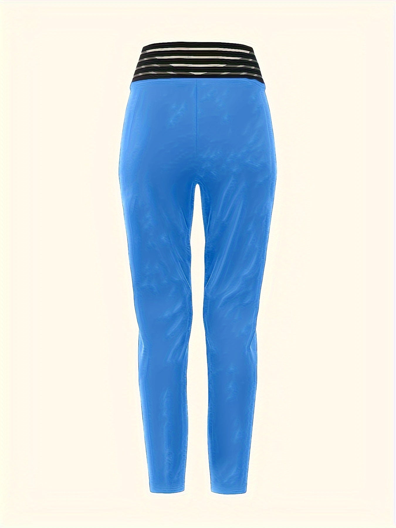 Ayollar uchun zamonaviy yuqori belli shimlar, qora rangda kesilgan xoch shaklidagi detallar bilan. Bo'yin uzunligi, polyester, mashinada yuvish mumkin, barcha fasllar uchun mukammal.