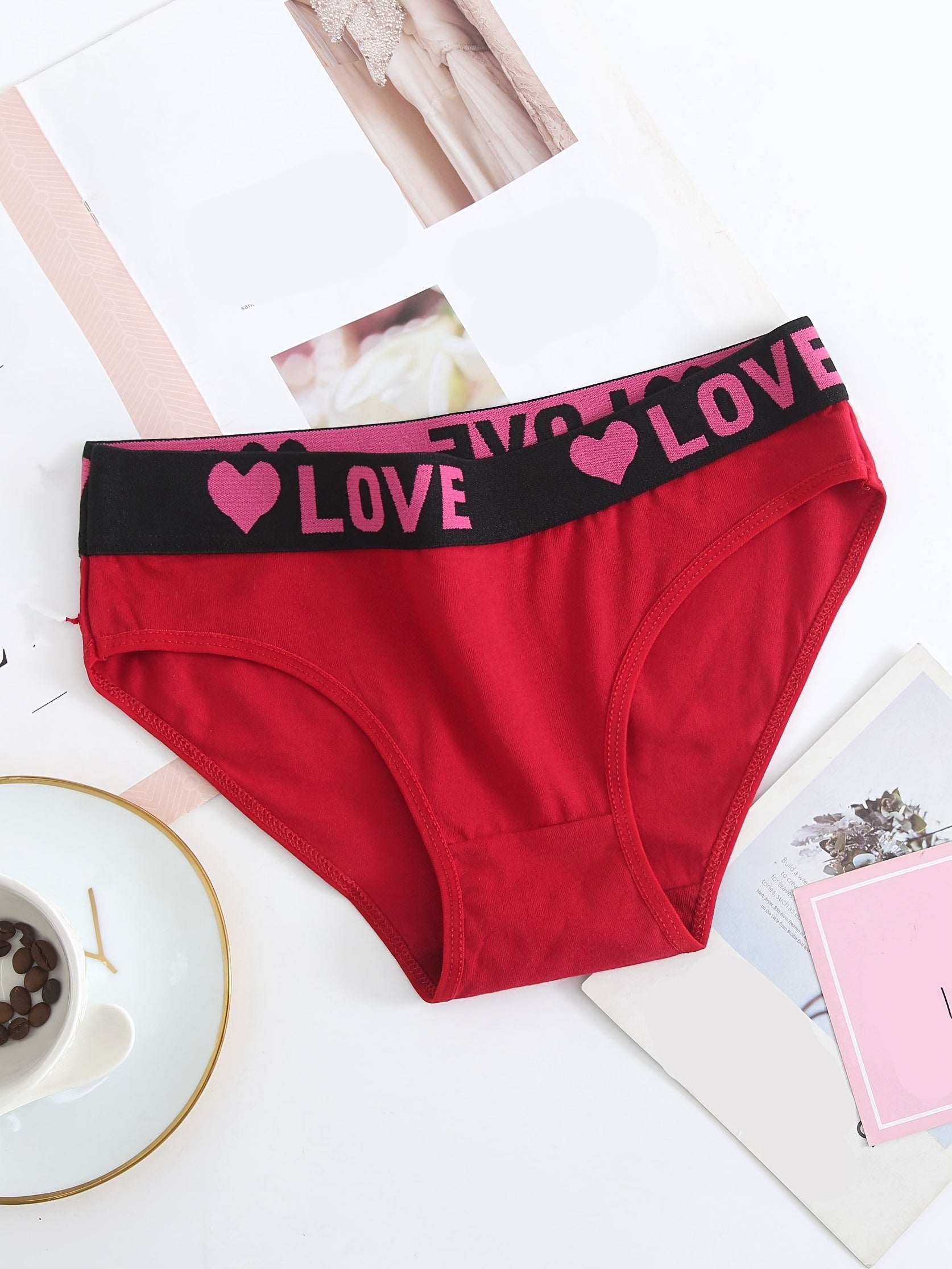 Six-Pack Seamless Cotton Bikini Briefs for Women in Colorful Designs