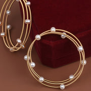 Freshwater Pearl Bracelet with Starry Design and Potato-Shaped Pearls