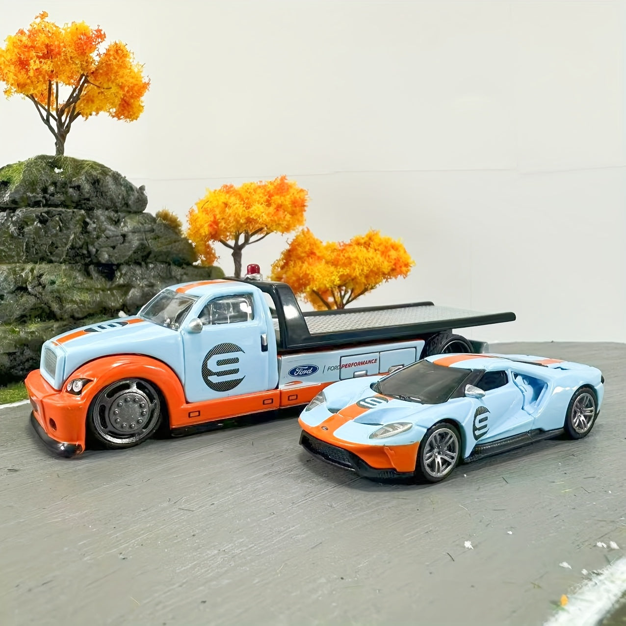 Kids Plastic 1:64 Scale Red Toy Car Trailer Weather-Resistant