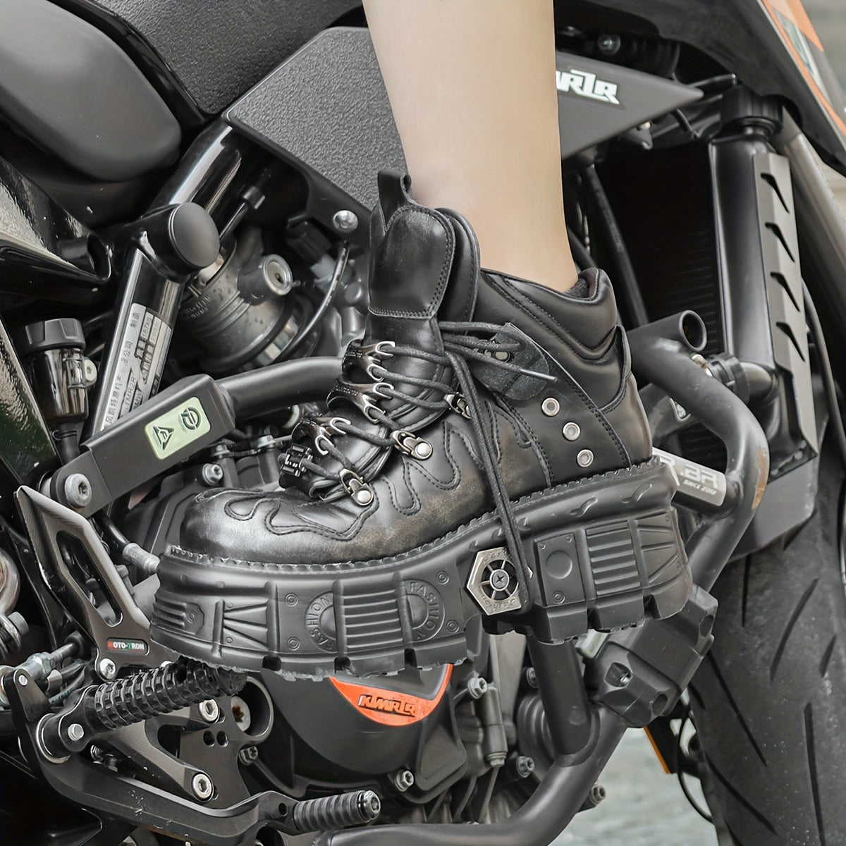 Women's Gothic High-Top Lace-Up Combat Boots All-Season Thick Sole