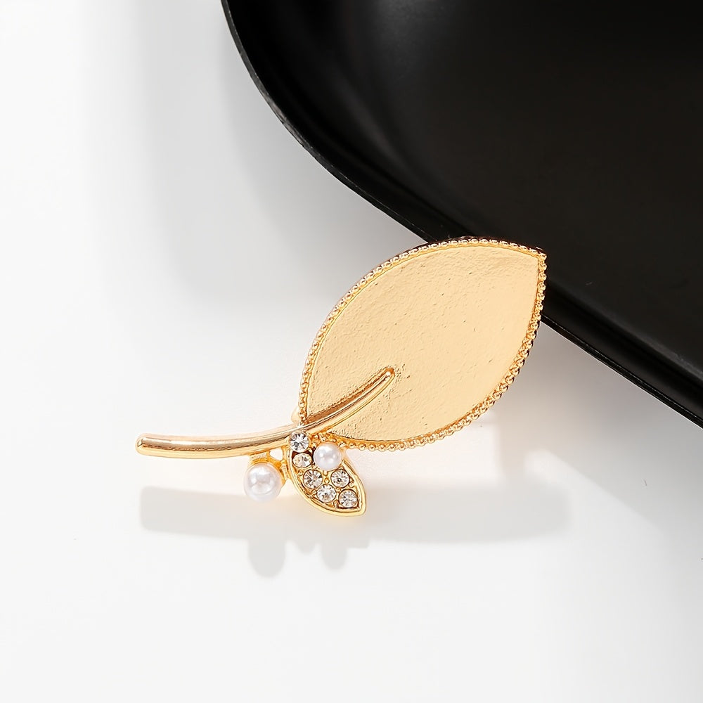 Elegant Alloy Leaf Brooch with Enamel Filigree Classic Fashion Accessory