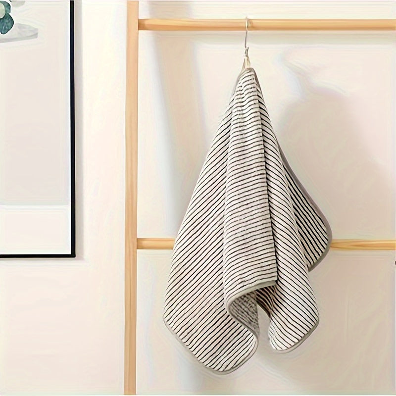 Bamboo Charcoal Bath Towel Set Includes 70x140cm Bath Towel and 35x75cm Washcloth for Adults