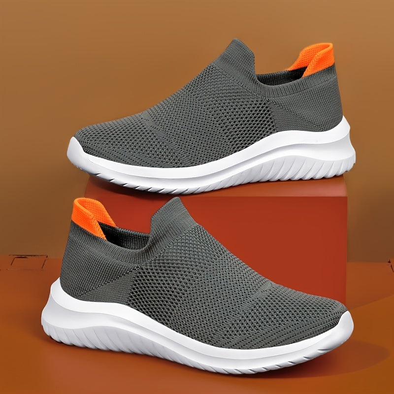 Men's Lightweight Breathable Running Shoes Fabric Slip-On Solid Color Outdoor Sneakers