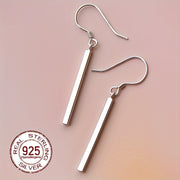 Ajoyib 925 Sterling Silver Uzun Teshikli Sirg'alar - Nozik Teriga Yengil, Har Kunlik Kiymak va Maxsus Tadbirlar uchun Ideal, masalan, Sevgililar Kuni, Tug'ilgan Kunlar yoki Onalar Kuni.
