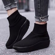 Women's Slip-On Walking Shoes Mesh Cushioned Arch Support All-Day Comfort