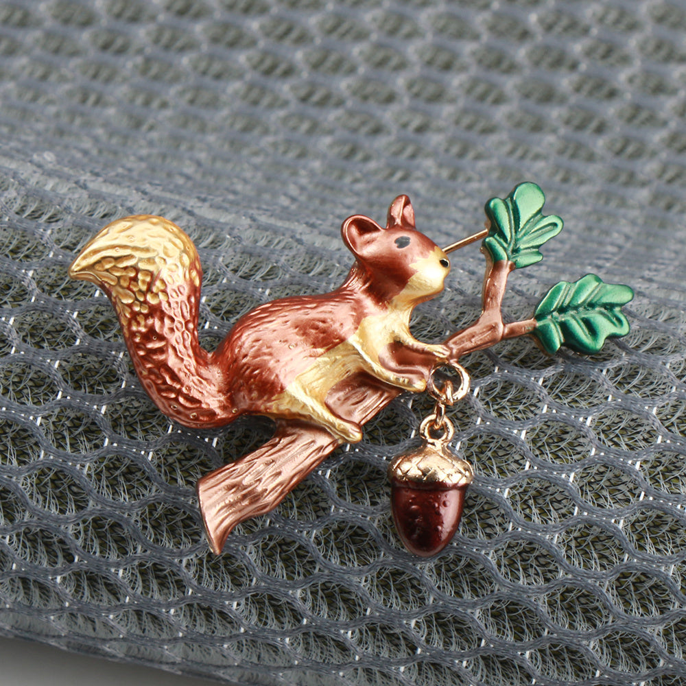 Gothic Style Enamel Squirrel Brooch Pin for Wool Sweaters Jackets