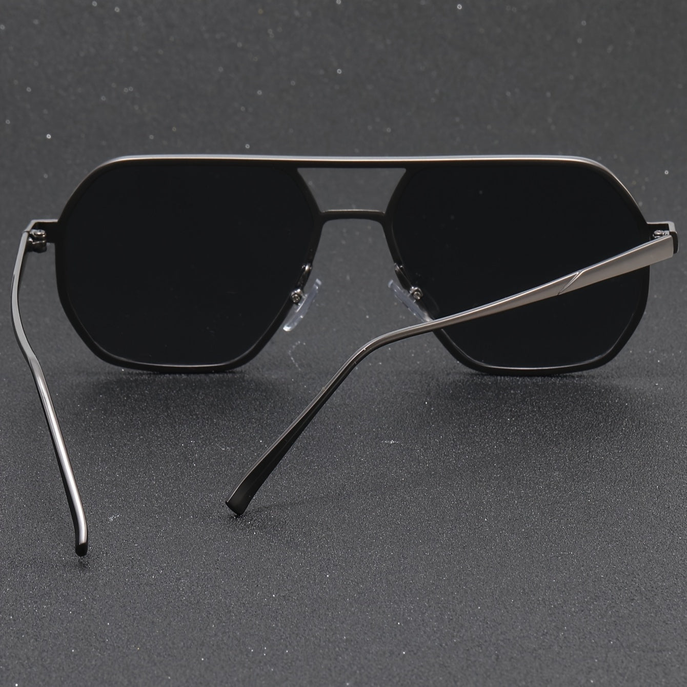 Men's Gold Geometric Aviator Sunglasses Stylish Sun Protection