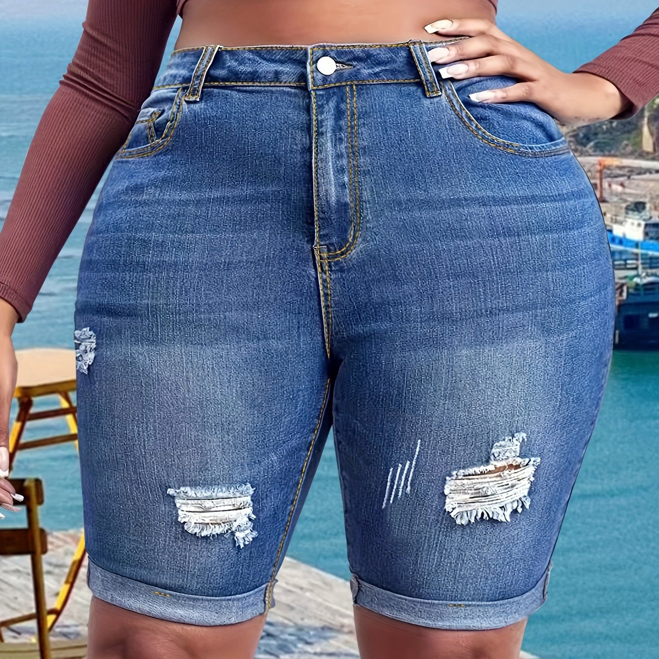 Plus Size Women's High-Waisted Stretch Denim Shorts Distressed Frayed Hem Casual Summer