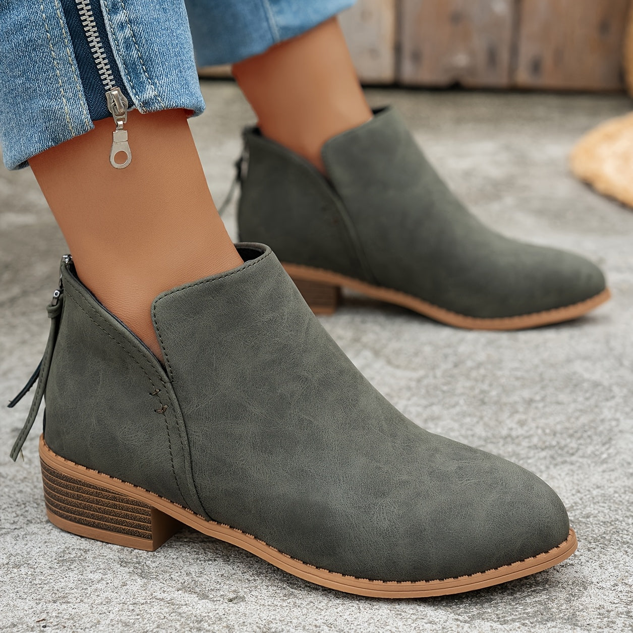 Women's White Ankle Boots Pointed Toe Chunky Heel Zipper Slip-On