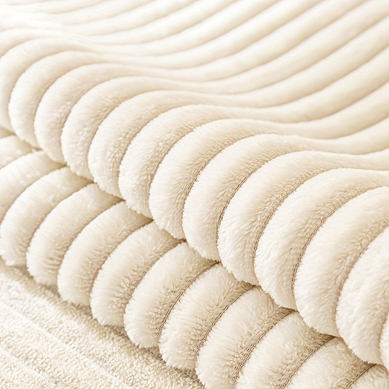 Плюшевый чехол на диван с полосками для зимы, противоскользящий и защитный от грязи