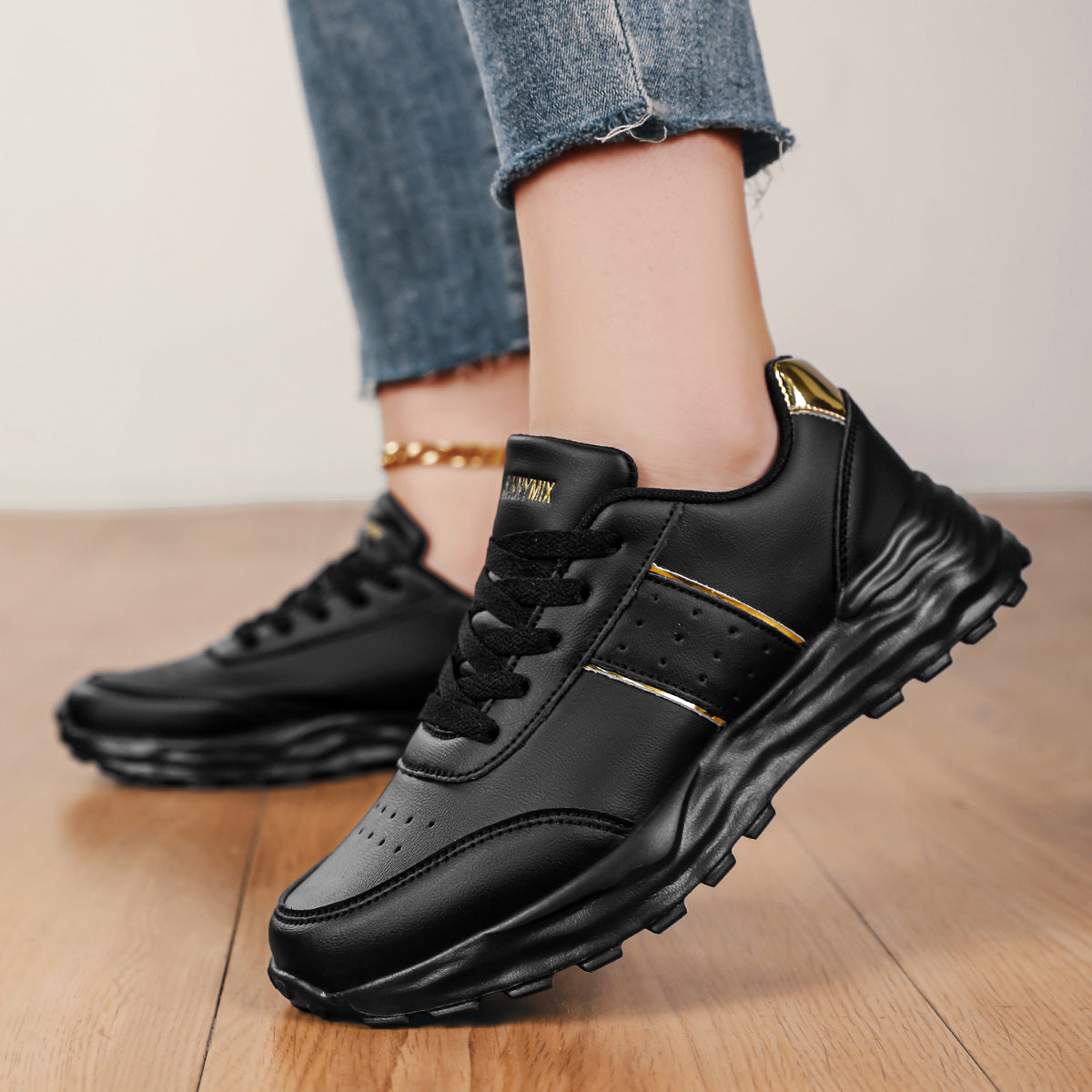 Women’s Casual Sports Shoes Large Size Golden Sequin Walking Shoes