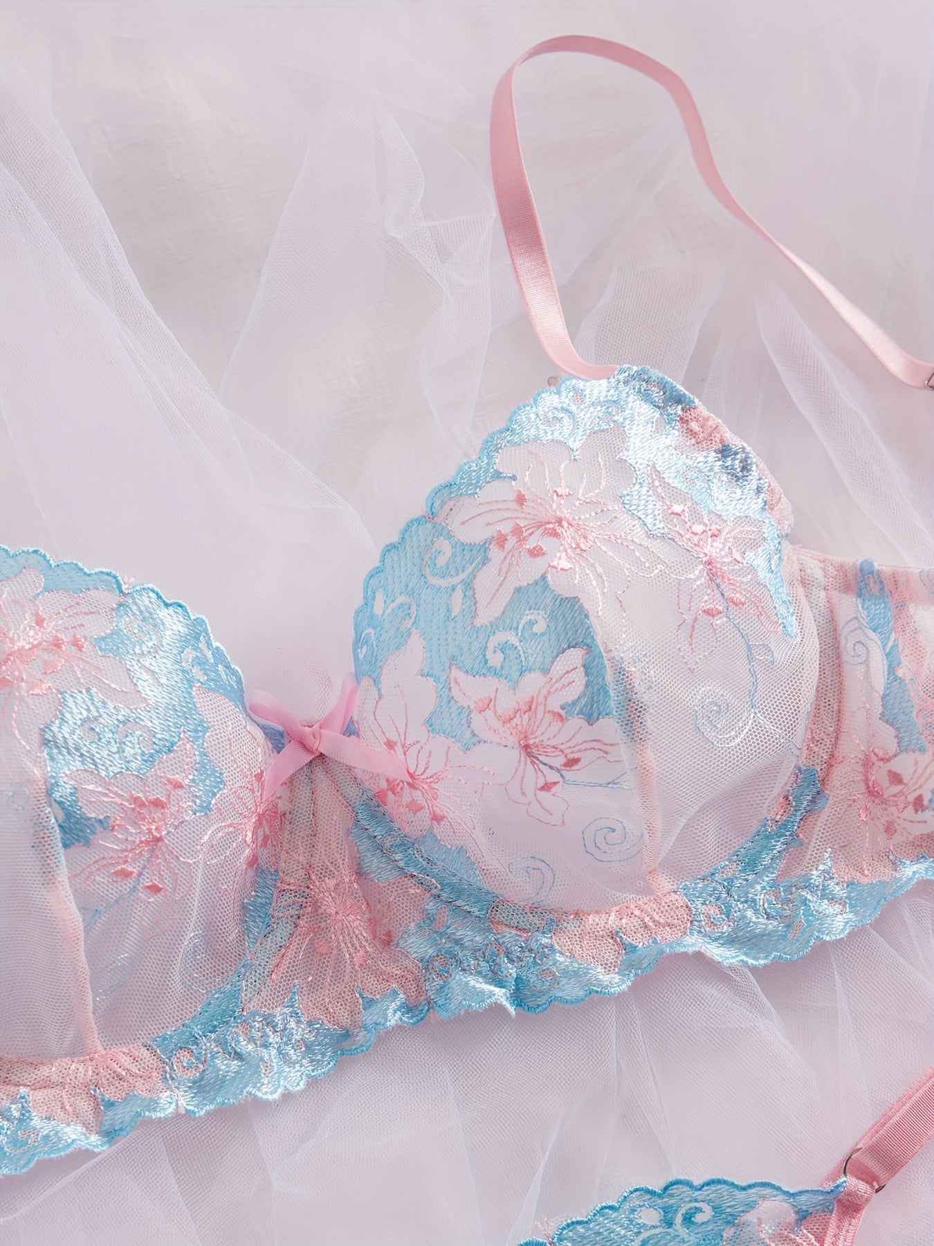 Women's Floral Lace Lingerie Set Bra and Thong Sexy Intimates Underwear