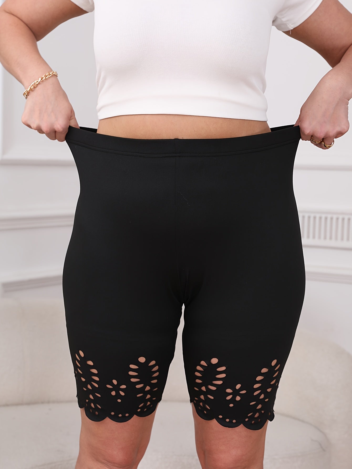 Women's Solid Color Burned Flower Tight Fit Shorts Large Size