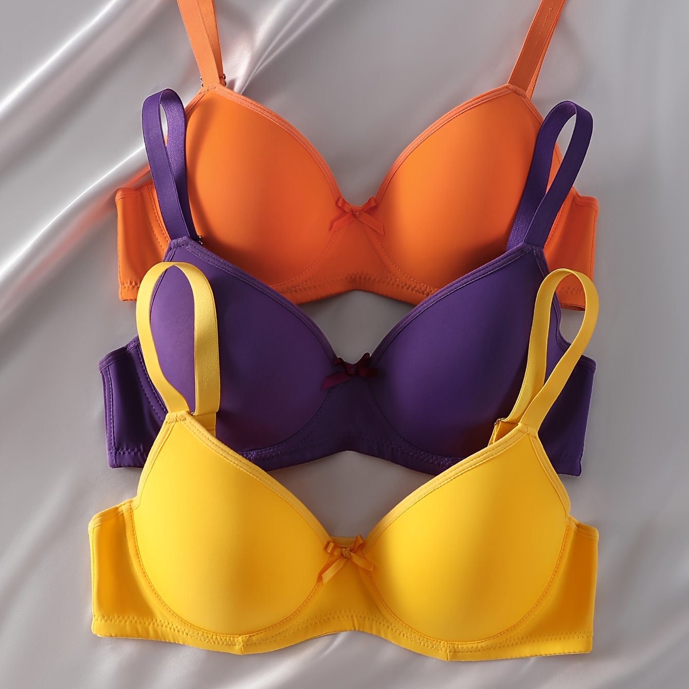 Women's Seamless Underwire Bras Pack of 3 in Black White and Nude