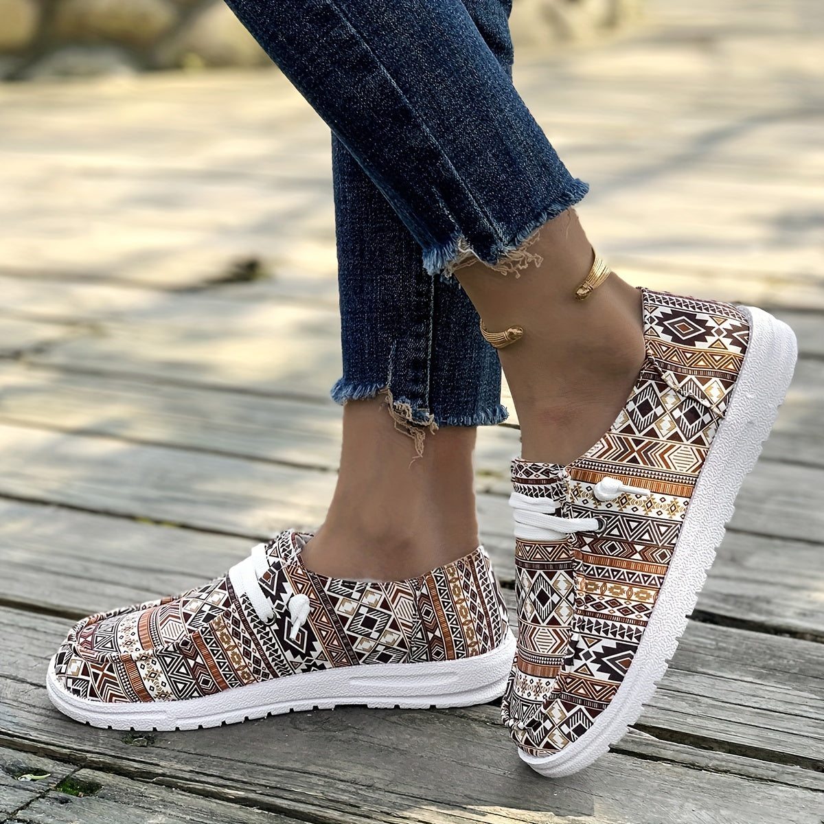 Women's Sports Shoes Flat Bottom Breathable Running Sneakers