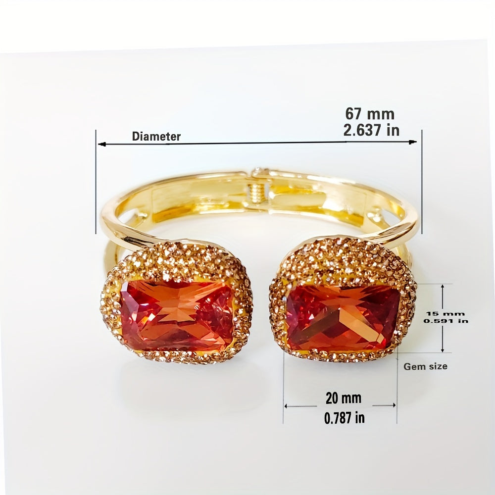 Chic Sultanite toshli bilaguzuk, Chex aksentlari bilan, yorug'likda rang o'zgartiruvchi, ichki va tashqi kiyim uchun zamonaviy to'rtburchakli dizayn.