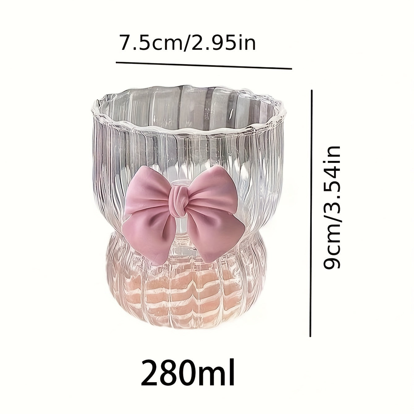 Qayta ishlatiladigan shisha qahva stakani, kamon dizayni bilan. Choy, limonad va turli ichimliklar uchun mos. Faqat qo'lda yuvish. 1 ta shisha stakan kiritilgan, solgich yo'q.