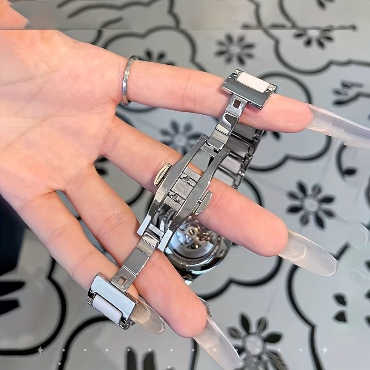 Luxury Mechanical Wristwatch Ceramic Band Water-Resistant Round Case