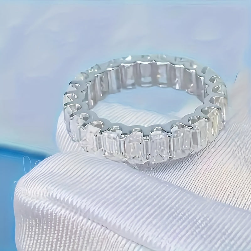 S925 Sterling Silver - 12.3 karat Moissanite T-Dizaynli Qimmatbaho Halqa - Har qanday tadbir uchun mukammal, porloq toshlar bilan bezatilgan, ajoyib va zamonaviy sovg'a, bitta halqa taqdimoti, nafislik va hashamat birlashgan.