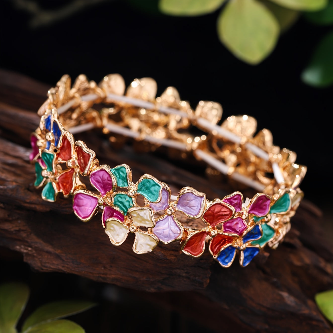 Women’s Enamel Flower Bracelet 18K Gold Plated Zinc Alloy Stretch Bangle Jewelry