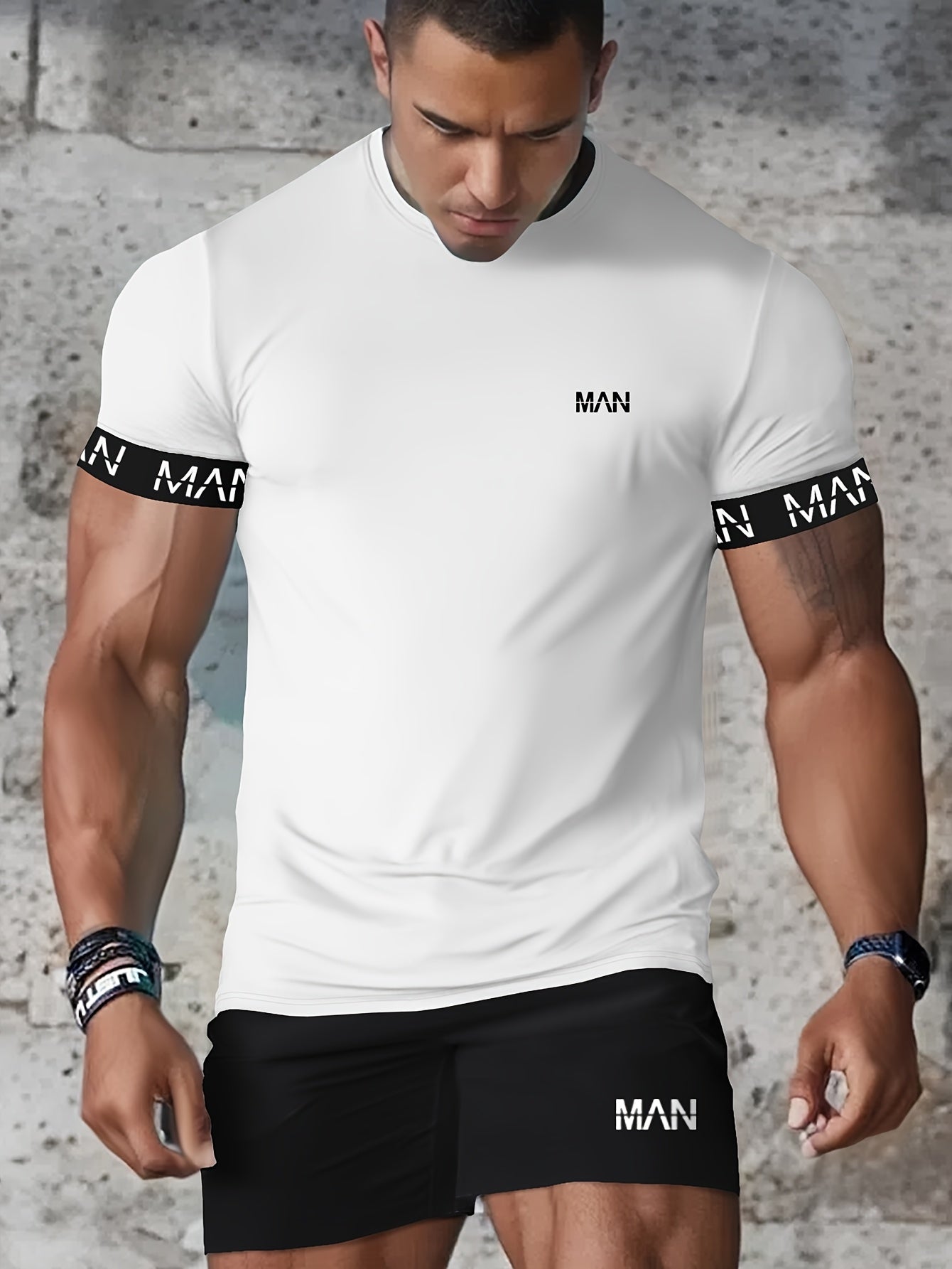 Men's Quick-Drying Sports Set Polyester Elastane Summer Fitness Jacket and Shorts