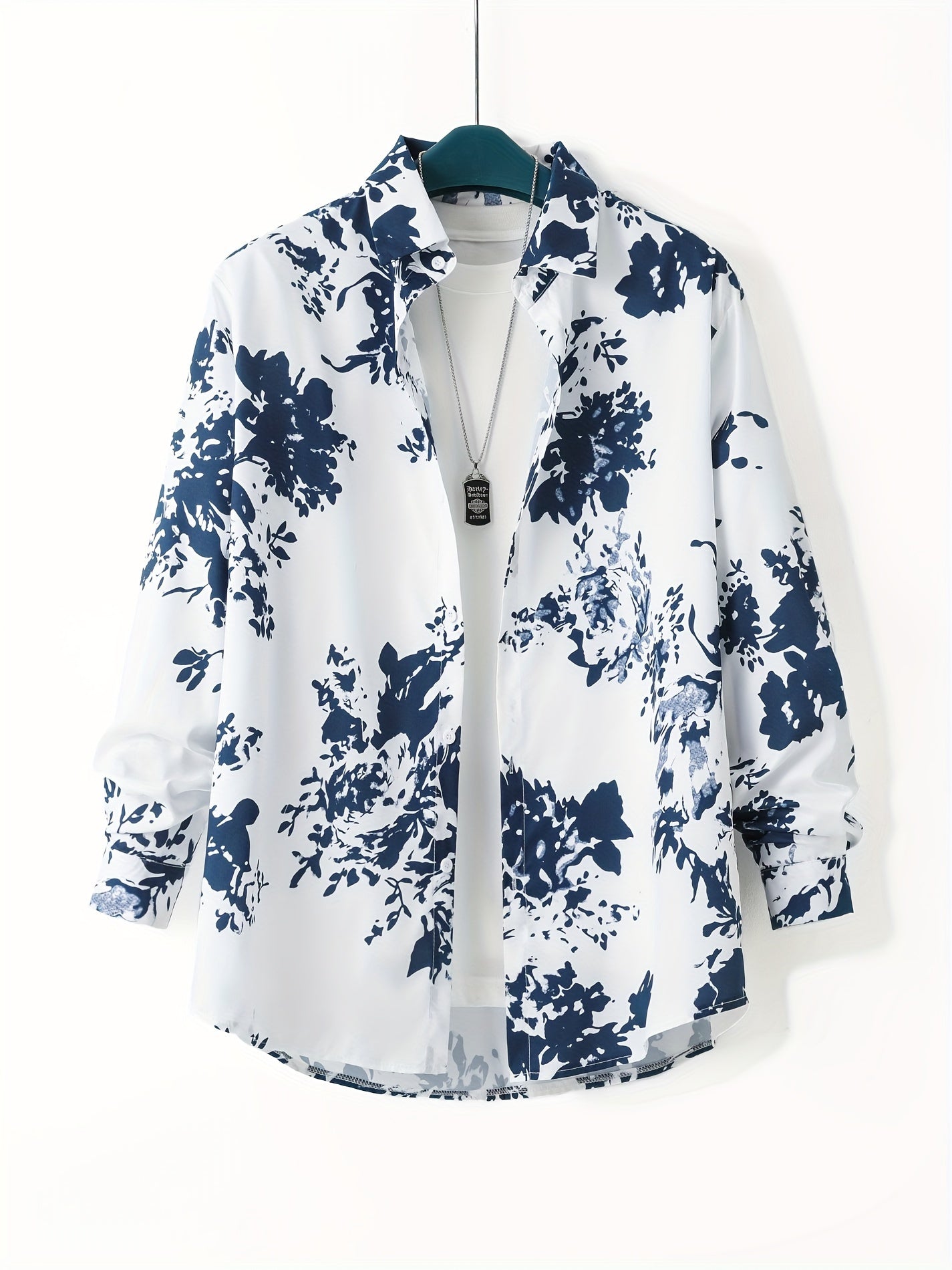 Katta o'lchamdagi, gullar bilan bezatilgan erkaklar koftasi katta va baland erkaklar uchun