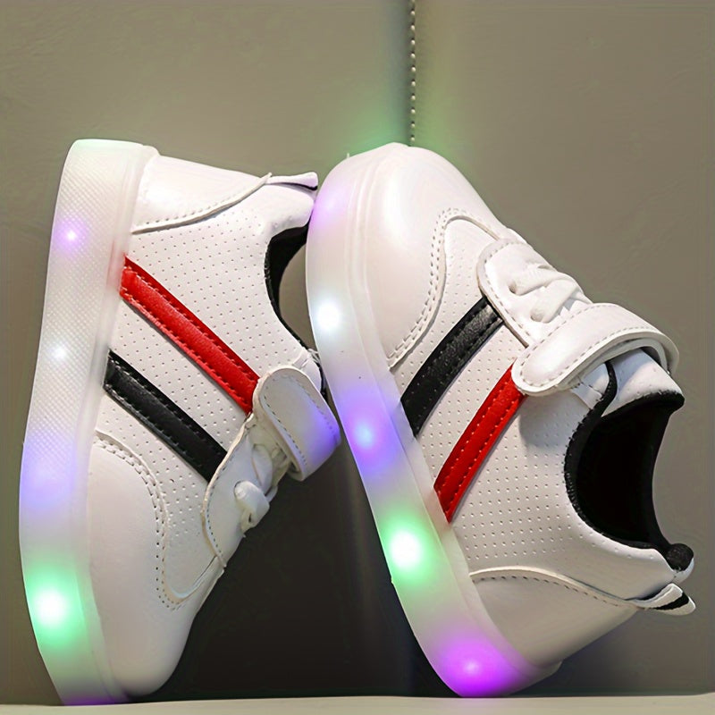 Kids' LED Light-Up Sneakers for Boys and Girls with Flashing Striped Design Non-Slip Rubber Sole Casual Shoes