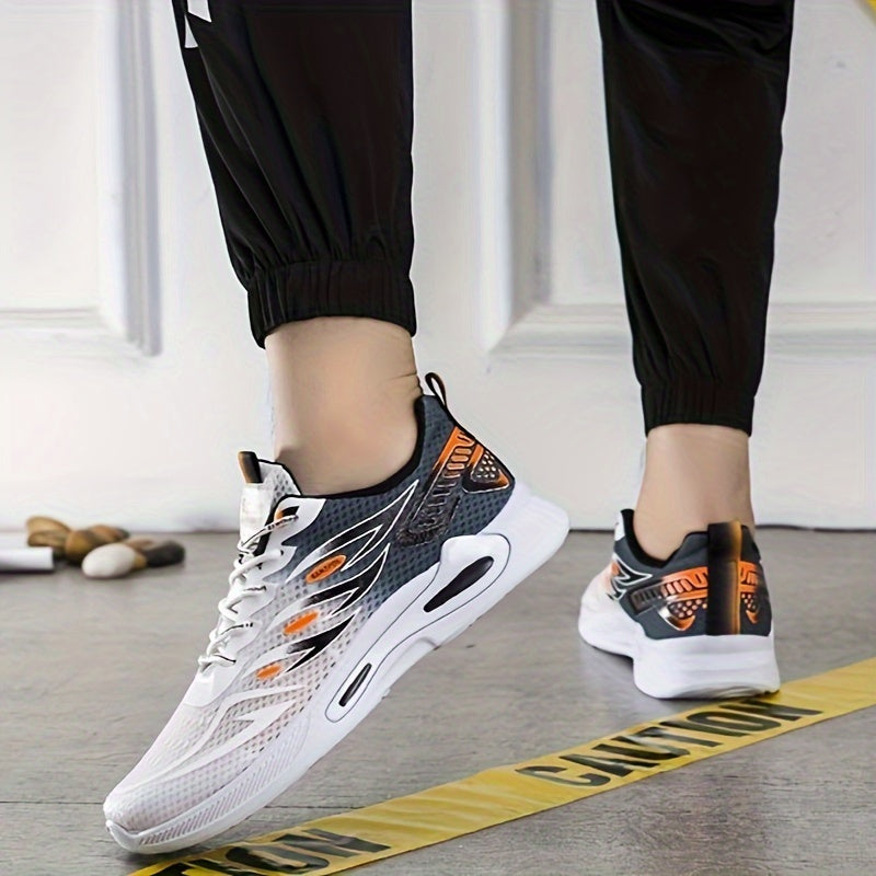 Men's Running Shoes Breathable Fabric Upper Non-Slip Gradient Low-Top Lace-Up Outdoor Sneakers