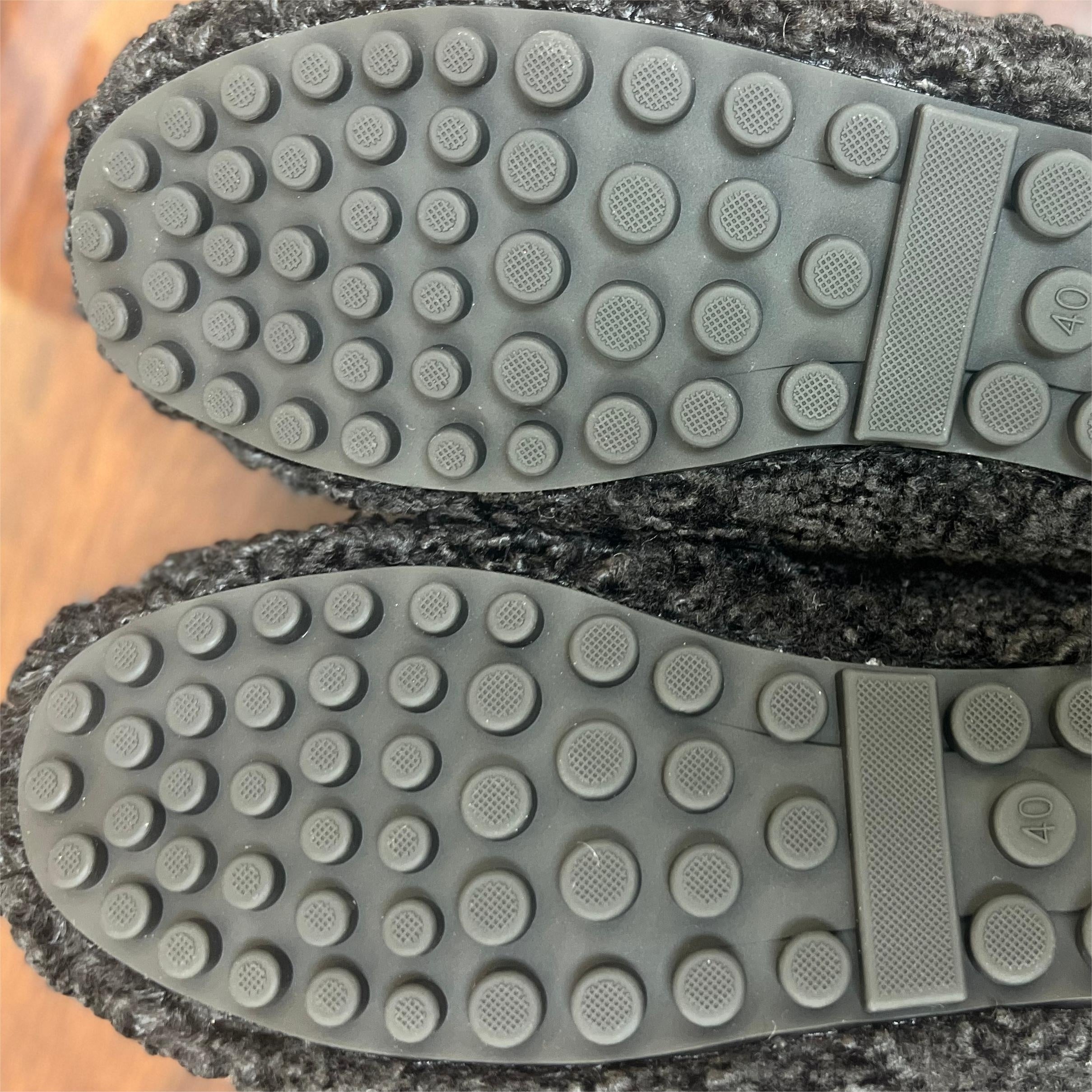 Women's Cozy Slip-On Winter Shoes with Golden Chain Black Beige Indoor Outdoor