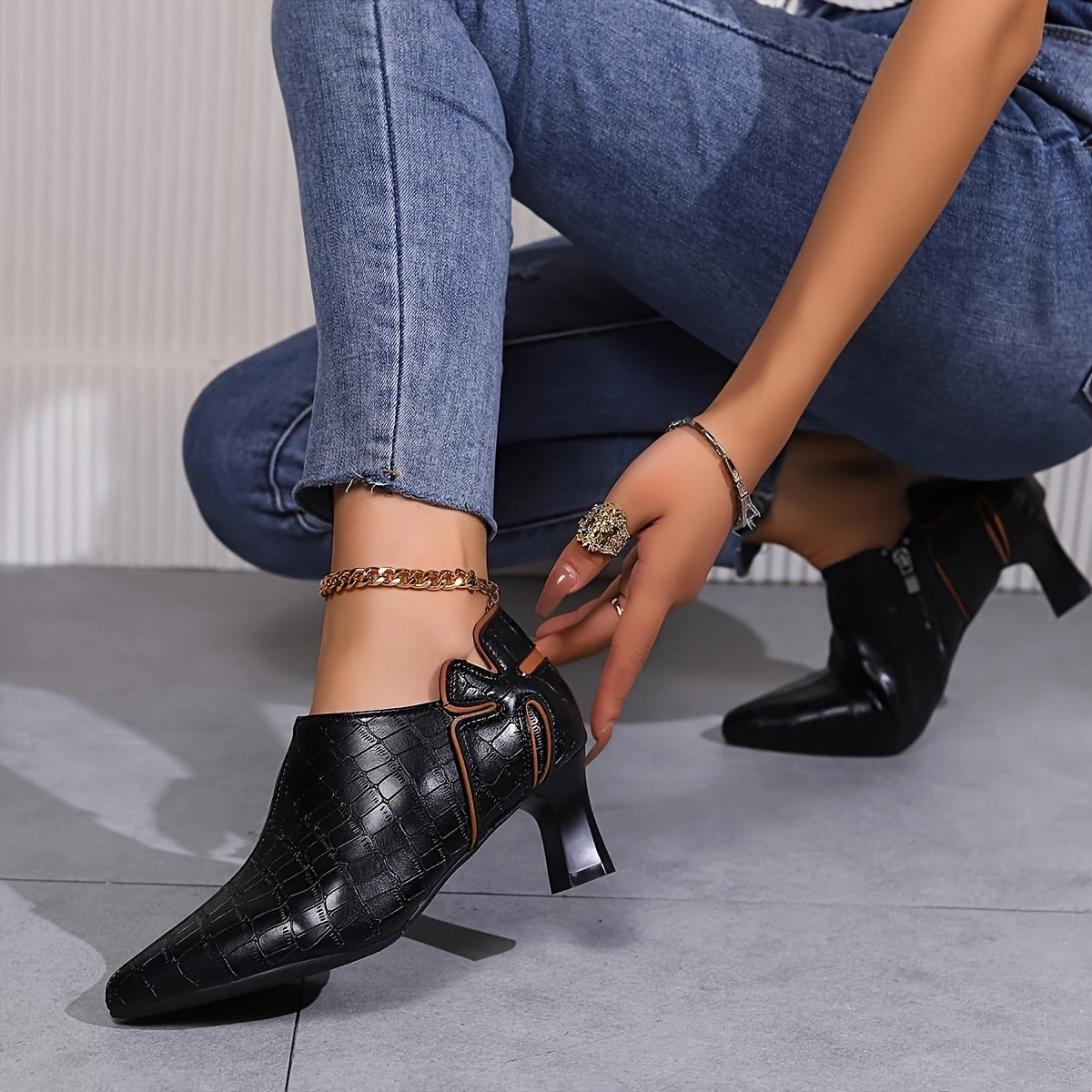 Women's Solid Color Stiletto Heels Pointed Toe Dress Pumps