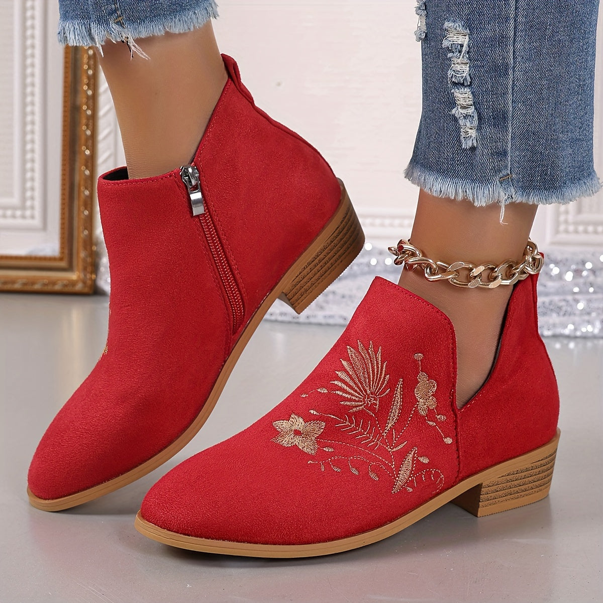 Women's Embroidered Leather Point Toe Chunky Heel Boots with Side Zipper