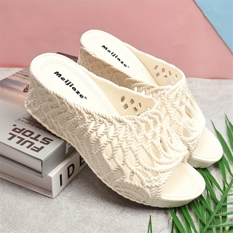 Ayollar uchun yuqori-poshnali tikanli sandallar ochiq-oyoq slip-on taqish uchun qattiq yopilmagan yozgi qora PVC