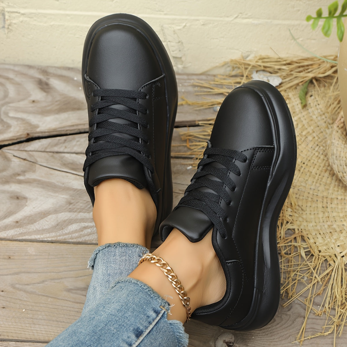 Unisex Walking Shoes Leather Sport Sneakers with Thick Sole and EVA Insole