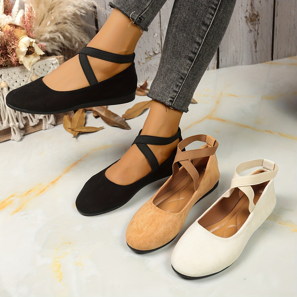 Women Vintage Slip-On Ballet Flats, Soft Fabric, Round Toe, All-Season