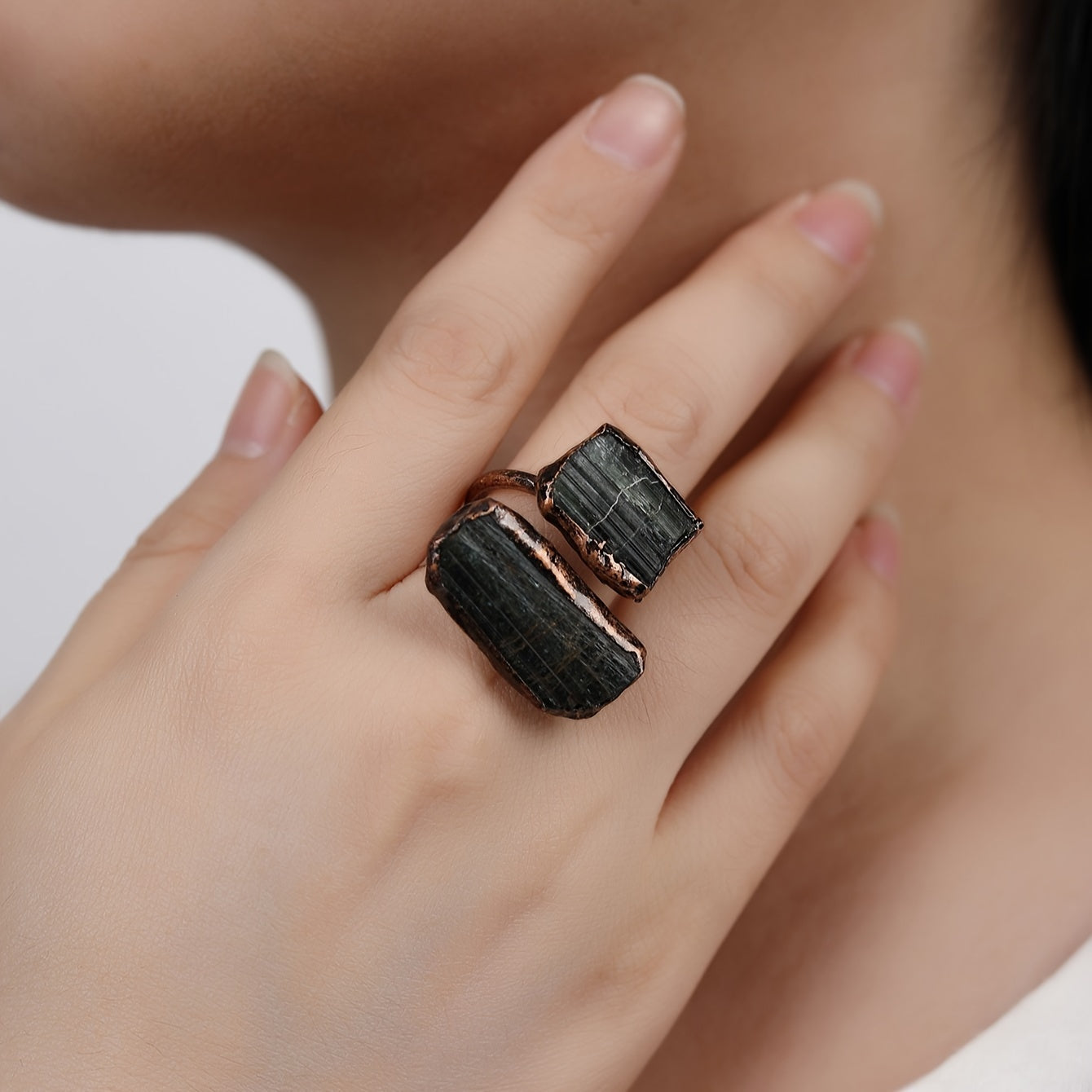 Boho-Chic sozlanadigan uzuk Amethyst, Yashil Fluorit, Tourmaline va Agat tabiiy toshlar bilan