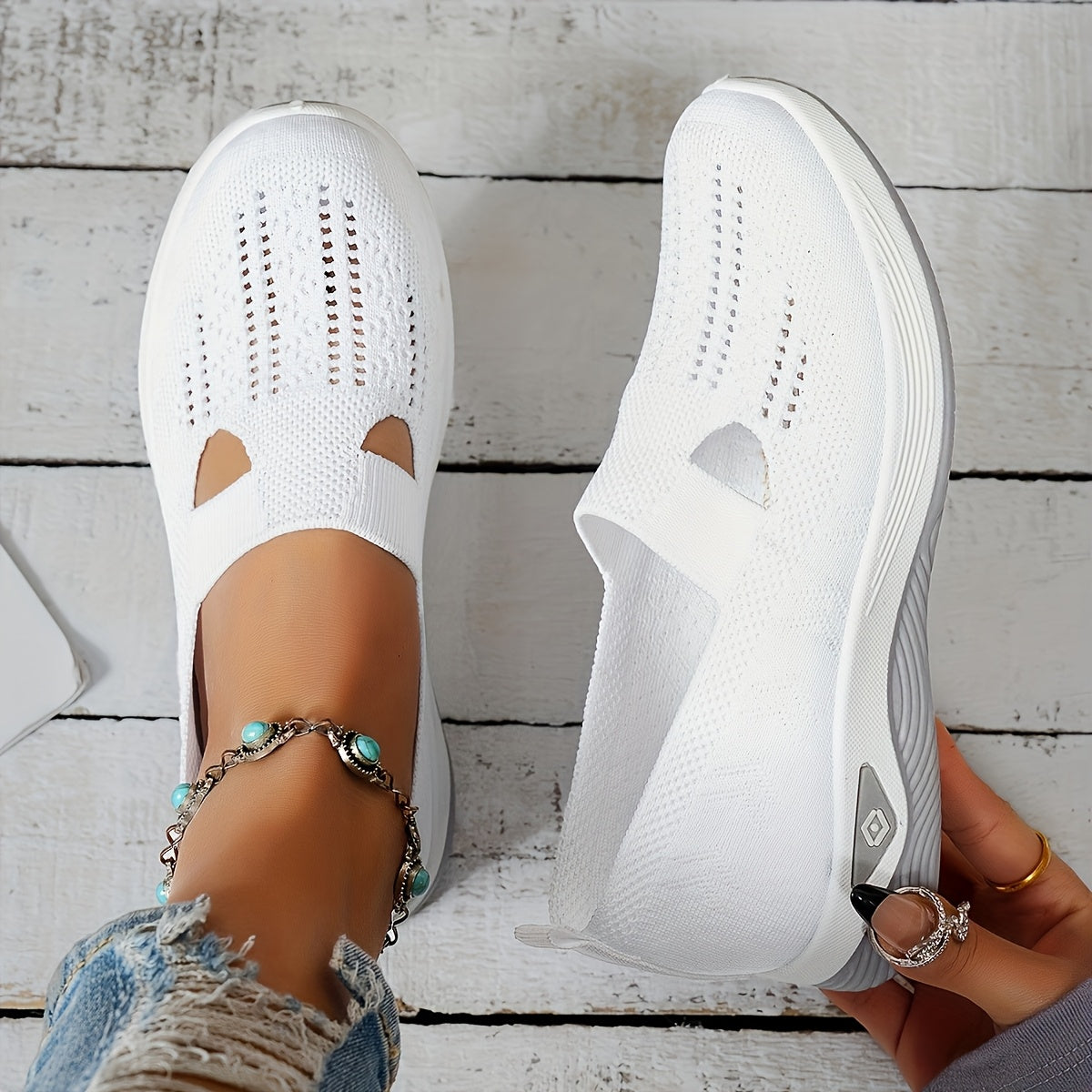 Women's Slip-On Sneakers Lightweight Breathable Fabric All-Season Casual Rubber Sole