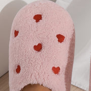 Women's Fleece-Lined Slip-On Slippers with Heart Pattern for Indoor Use