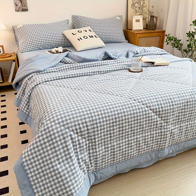 Plaid Summer Quilt Microfiber Filling Lightweight Space Theme Preppy All-Season