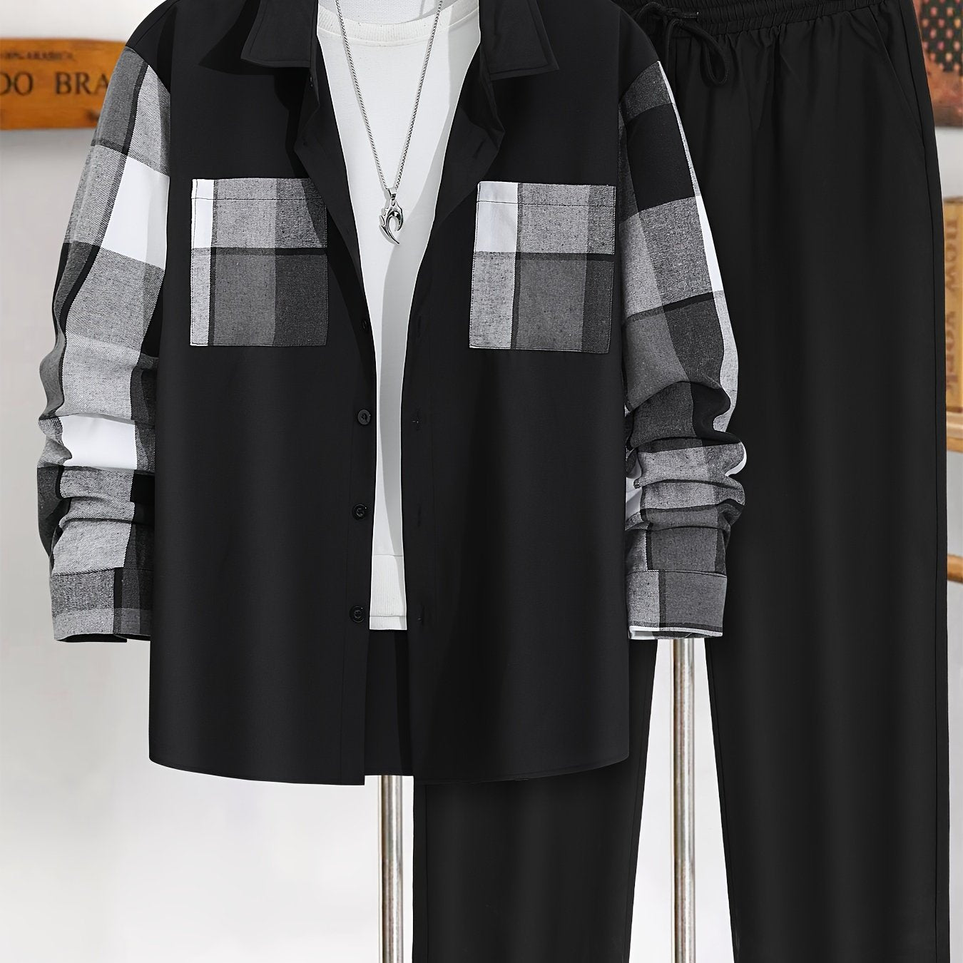 Erkaklar uchun Katta O'lchamli Kuz Plaid Tasodifiy To'plam, Oddiy moslashuv, Polyester mato, Tekis rang va tekis naqshli aksessuarlar, Uzoq yengli ko'ylak va tugmachali sport kostyumi.