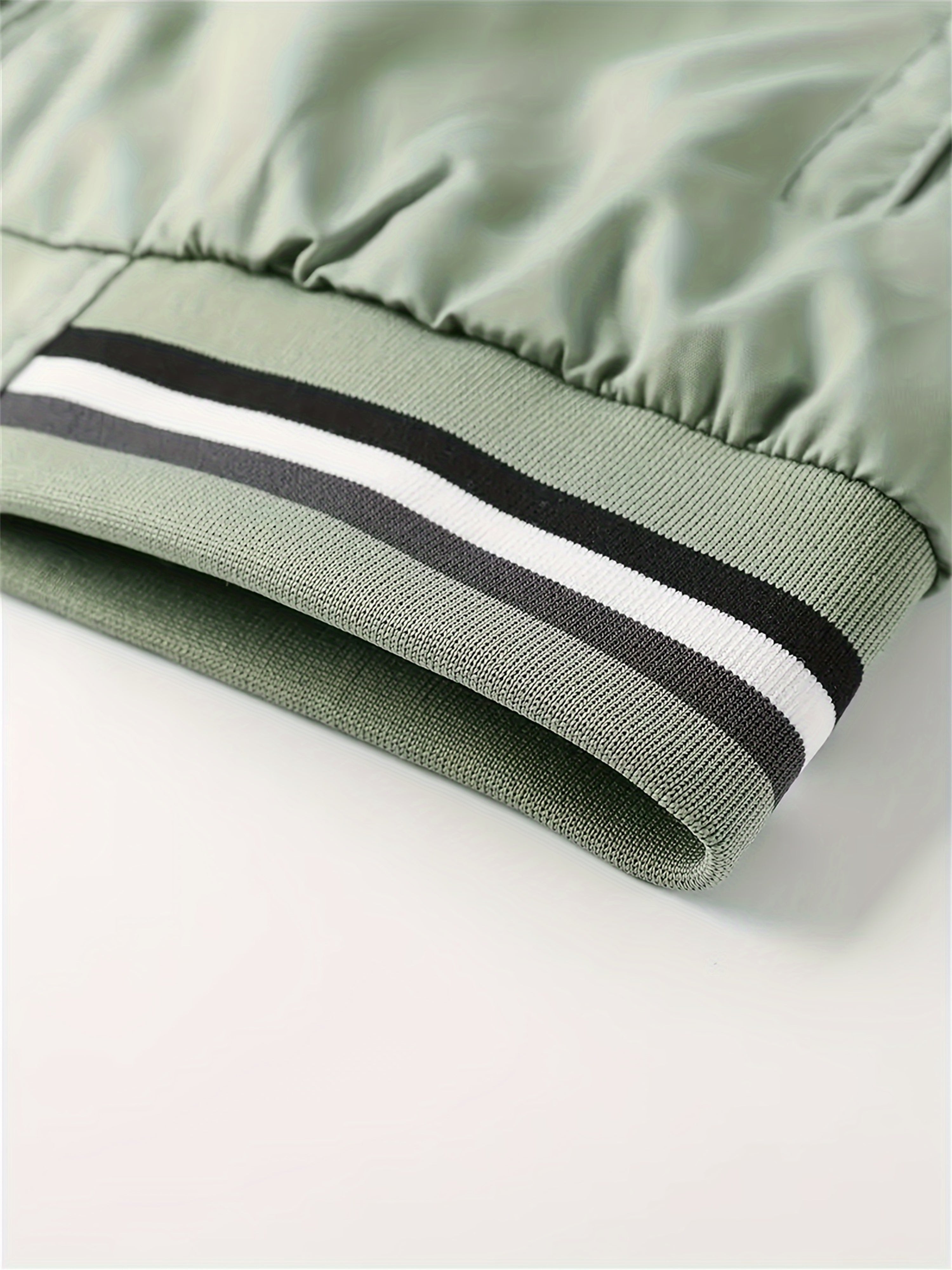 Men's Casual Polyester Stand Collar Jacket for Spring and Fall