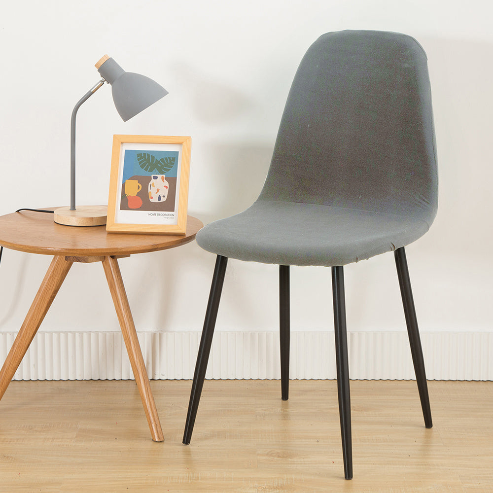 Sıx rangda, elastik bant bilan ushlovchi sut poliesteridan yasalgan cho'zilgan qopqoq stul.