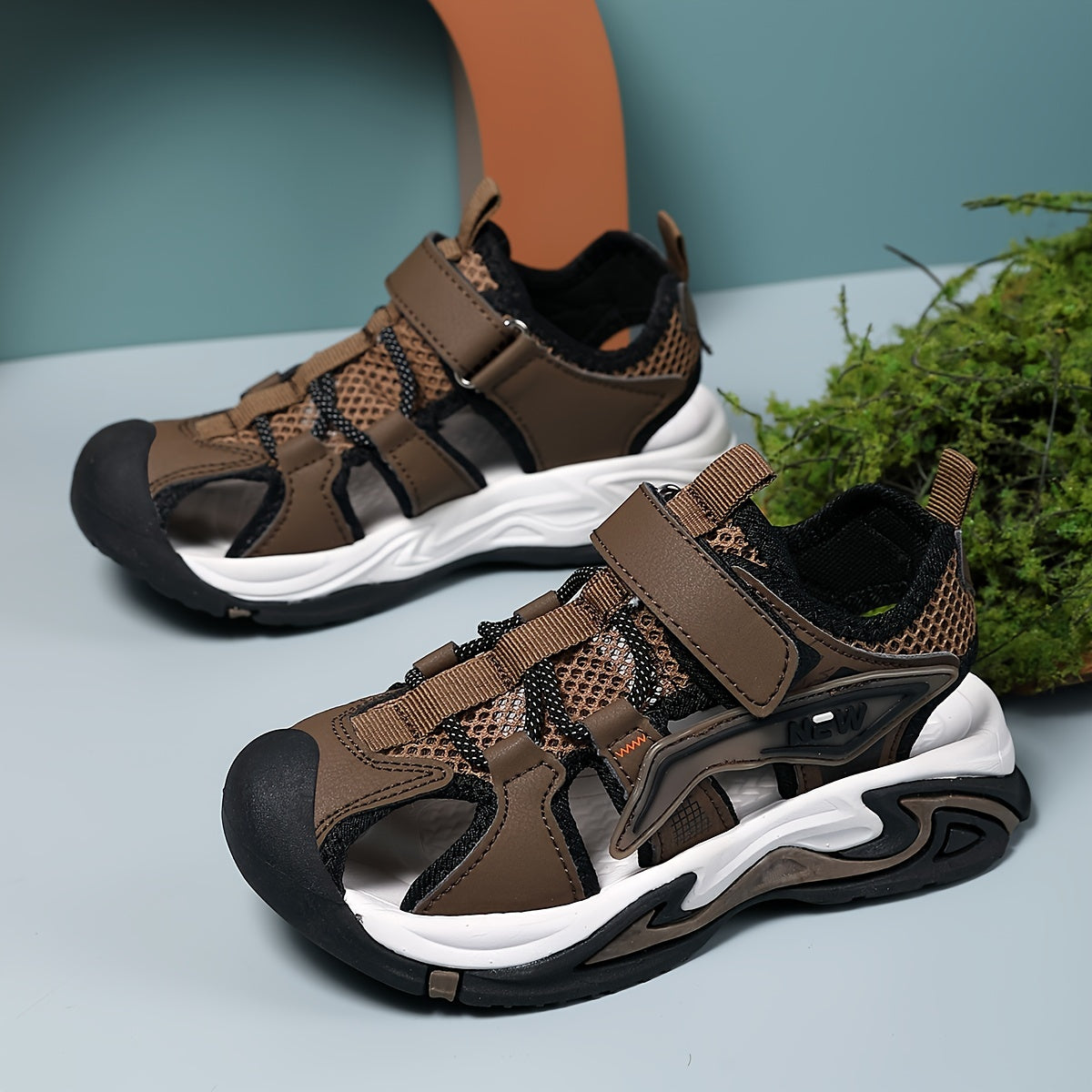 O'g'il bolalar uchun chiziqli nafas oladigan sport sandallari, pastki yuqori, kundalik, ochiq havoda yoz