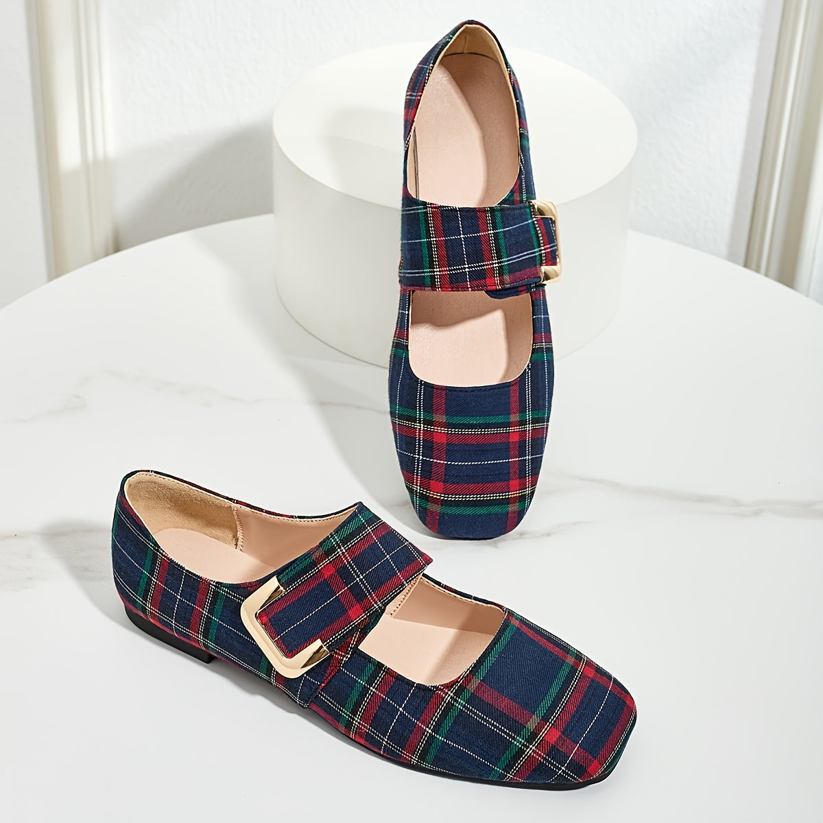 Women Red Plaid Flat Shoes with Strap for All Seasons