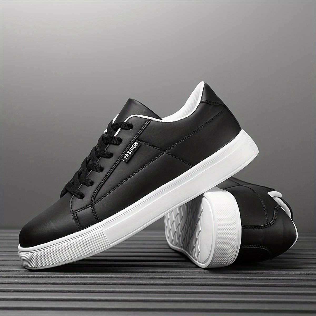 Men's Low Top Skateboard Sneakers for Outdoor Walking Hiking Casual All-Season