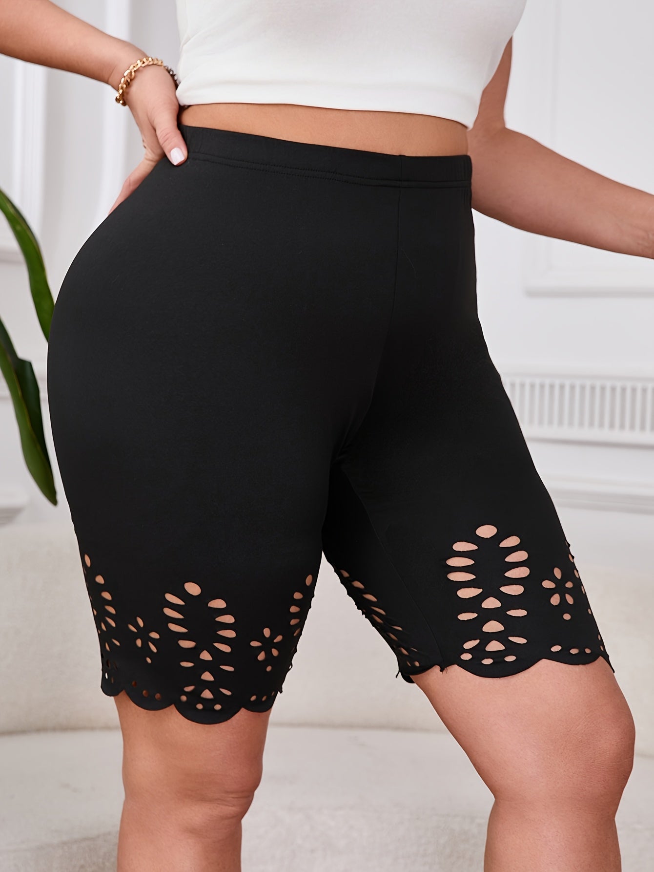 Plus Size Women's High-Waisted Breathable Stretch Shorts for Summer and Casual Wear